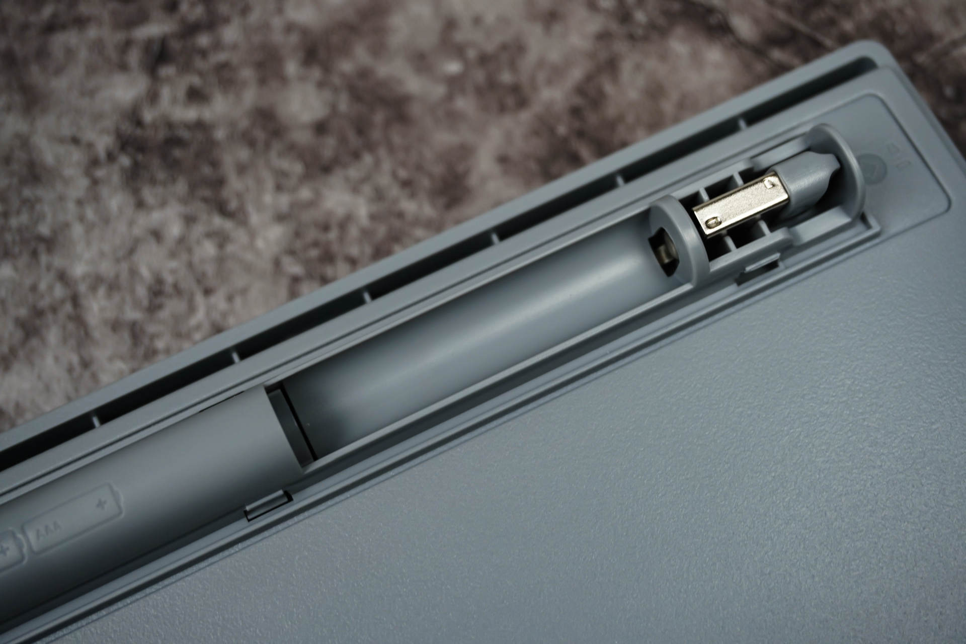 这次全面精彩！Lofree洛斐小翘百键“水泥灰”键盘深度体验