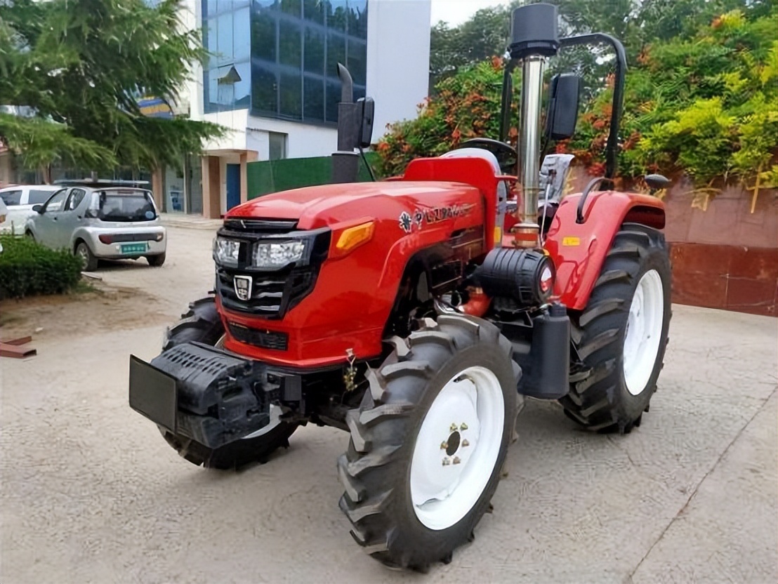 3,山东潍坊鲁中拖拉机