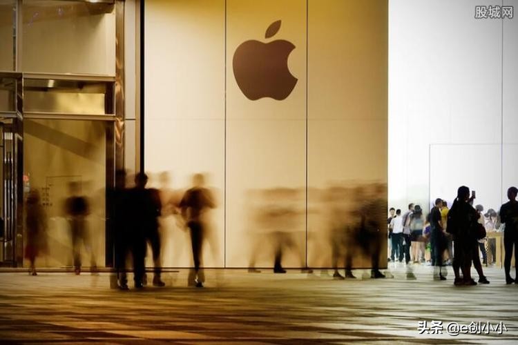 237期:全球发展报告;苹果在华招聘;恒大重组计划;毕业生就业重心