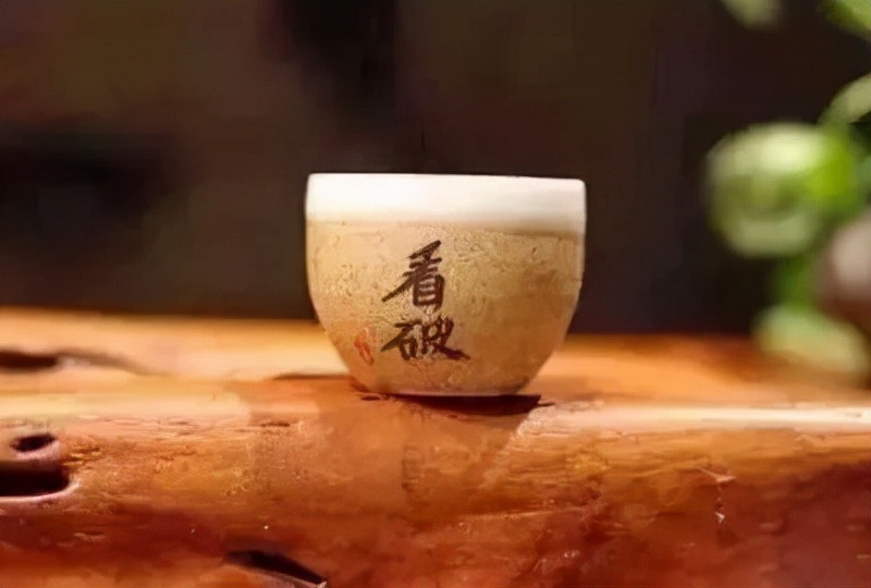 超700万美元，美国大学校长的薪酬为何如此之高