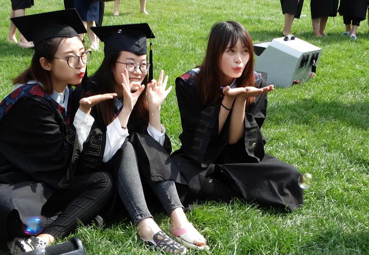 大学新生赢在起跑线上（公费师范生的）