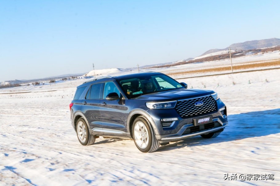 影帝级SUV，探险者出演冰雪极限动作戏