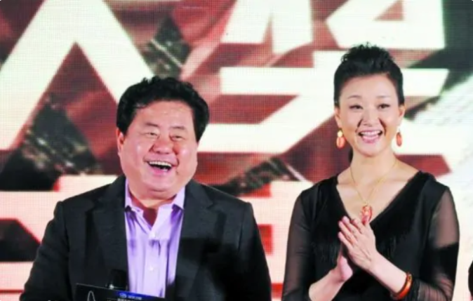 著名作曲家徐沛东：与初恋女友结婚41年，撮合岳父和自己小姨再婚