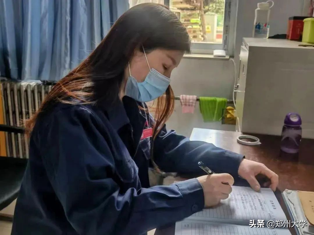 今天，致敬劳动者！