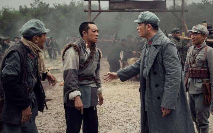 揭秘闽浙赣根据地：从磨盘山几十村，到信江7县，方志敏有多难？