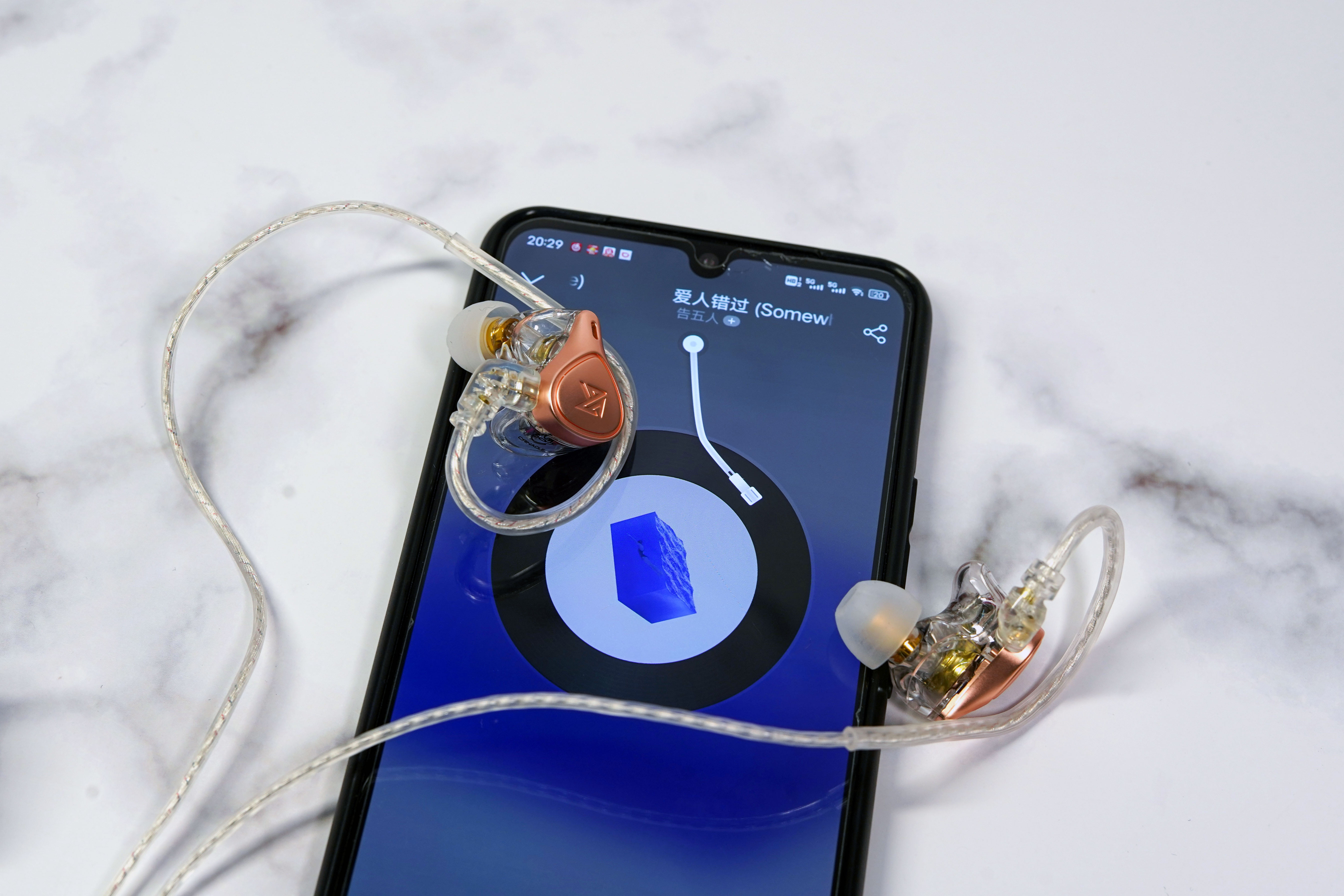 百元好音质，静电+动铁+动圈6单元KZ ZEX Pro静电耳机入手试听