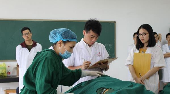 理想“女婿职业”排名来了，律师排名第四，公务员无缘成为榜首