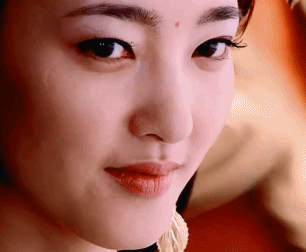 这10个女星，明明长得清纯无辜，演起“蛇蝎美人”却一个比一个狠