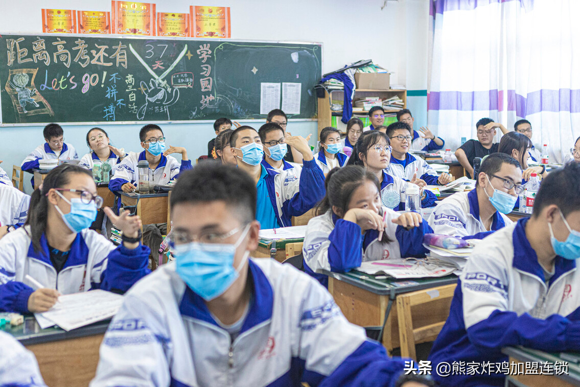 学校周边餐饮店生意一定火爆吗？开店有哪些利弊？