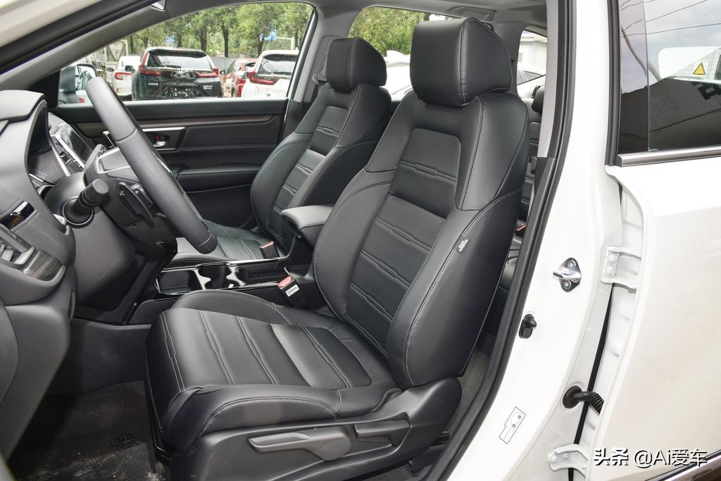 便宜自动挡日系家用SUV，大空间油耗1.3L好养，实拍本田CR-V PHEV