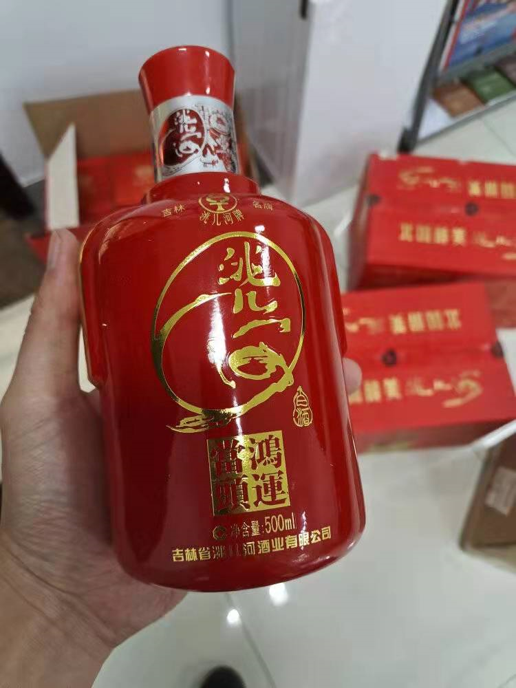 孙子看不上，爷爷常年喝的10款白酒，均价50，原汁原味的地方醇酿