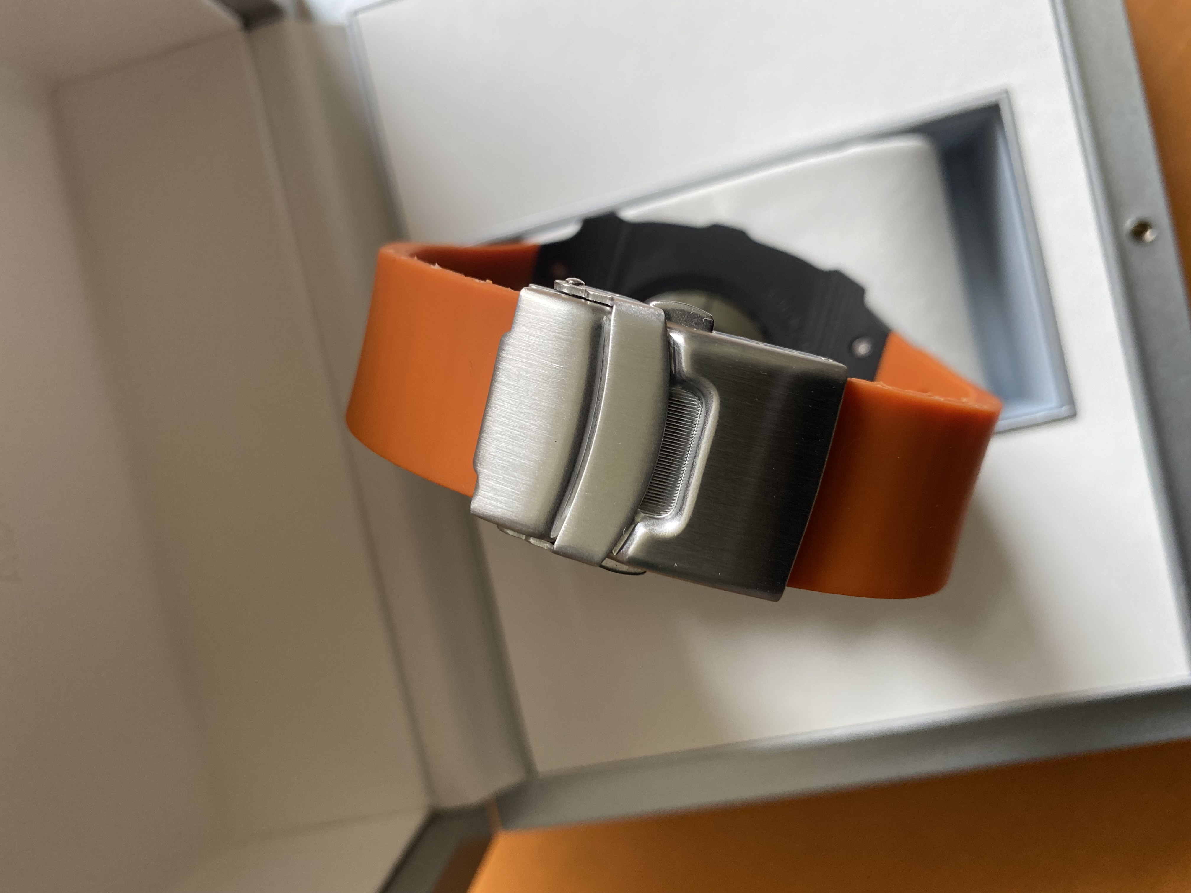 智能手表千千万万：最潮的还是它，不接受反驳