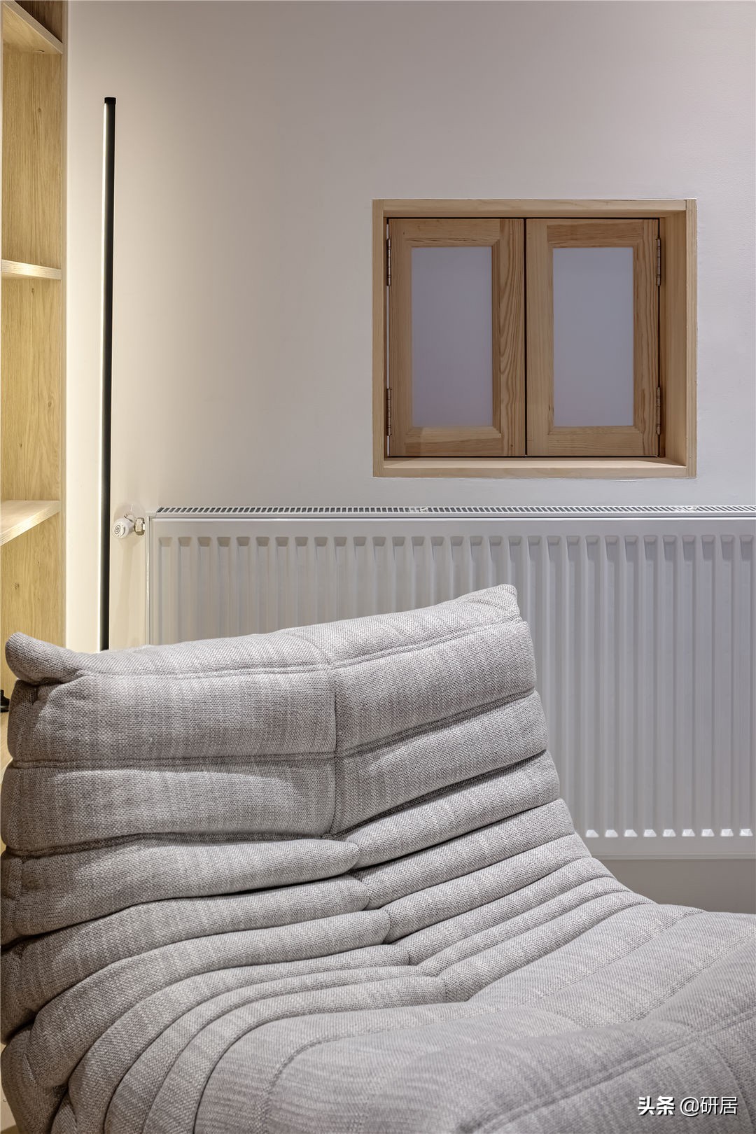 这对夫妻厉害了，50平的家装成了3室，室内温馨舒适，有大量收纳