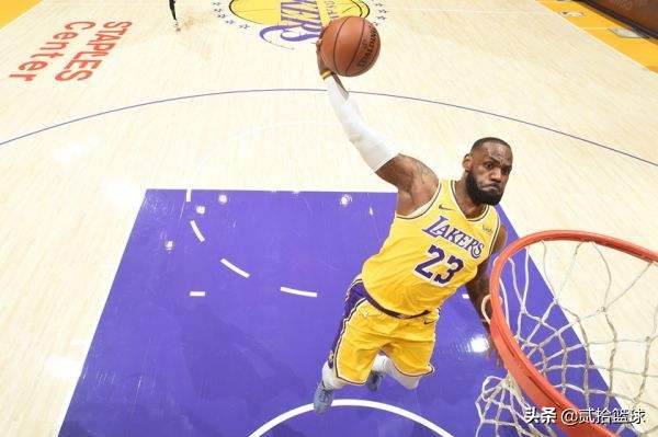 nba球迷为什么要看球(1年多后再看才发现，央视复播NBA才是最佳选择)