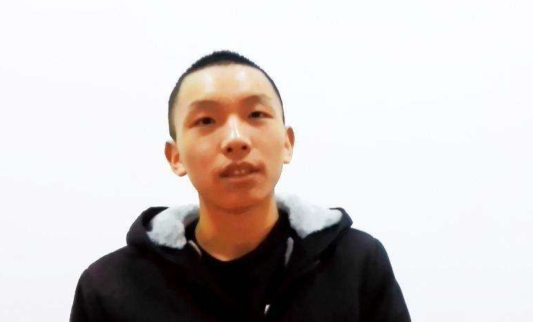 贵州神童13岁考上985，茅台承诺4年花费全包，为何1年后就停了？