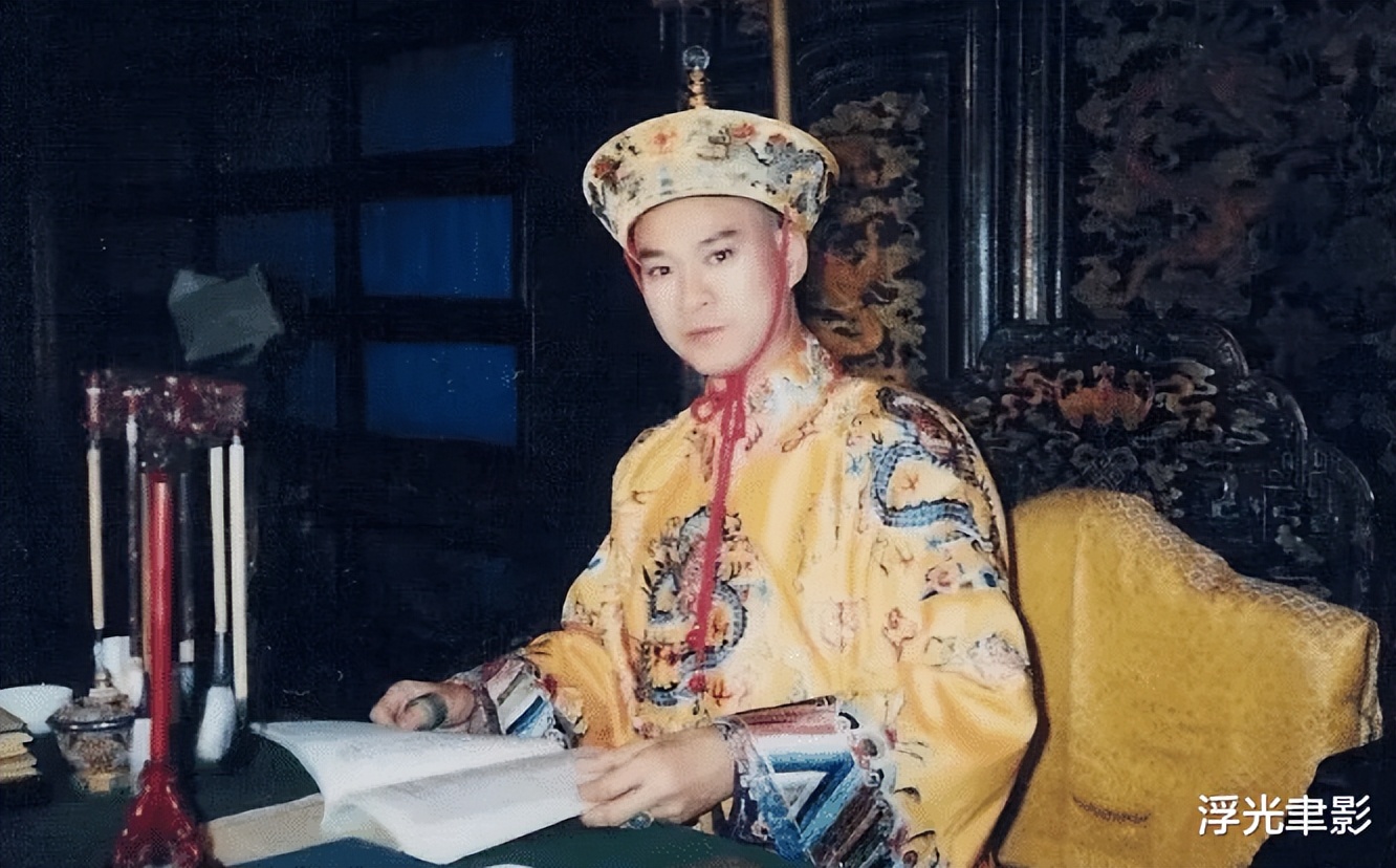 中视咬牙投拍《戏说乾隆》首播周就完胜对手，媒体：俨然复仇者