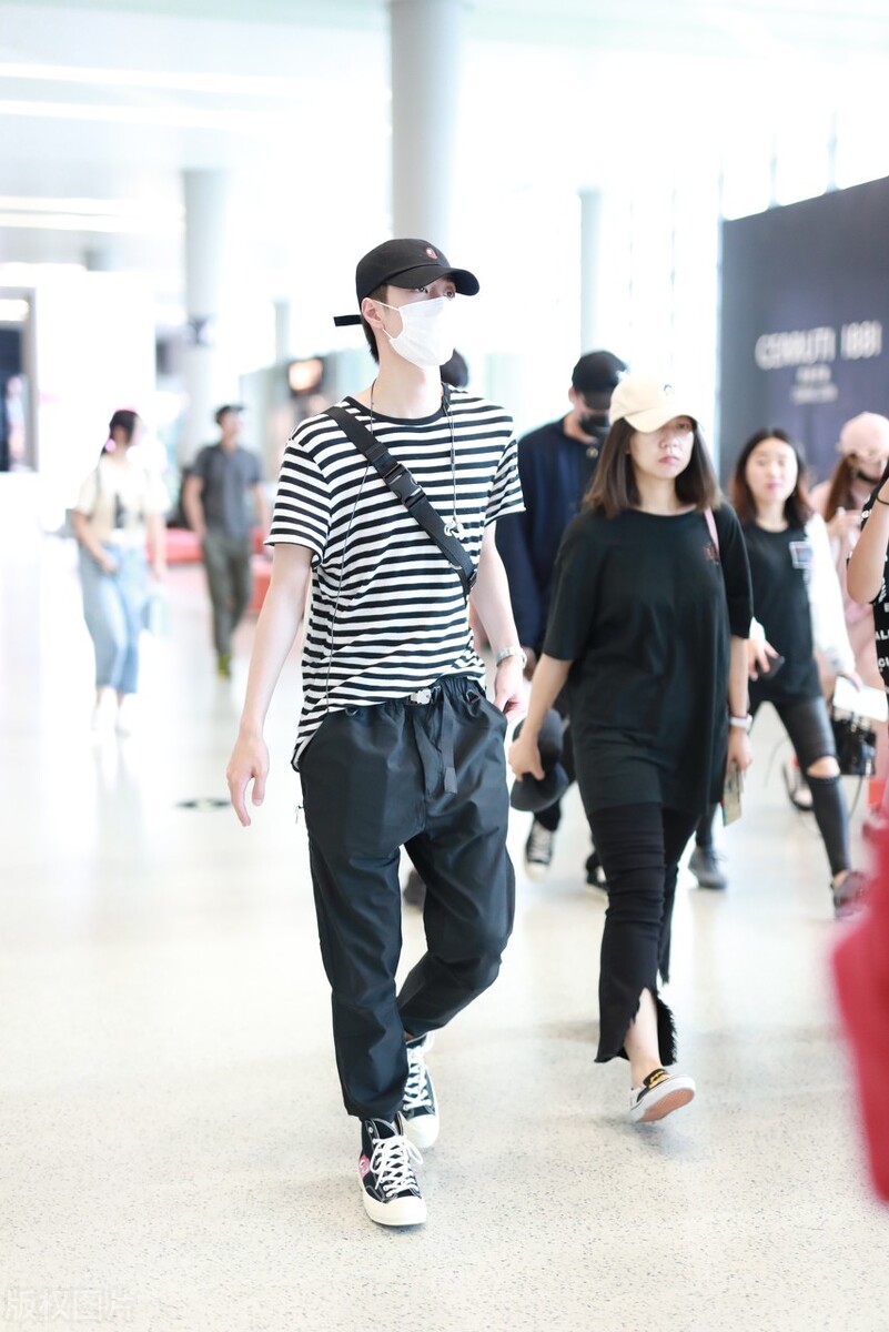 因为你，让我也追了一回星