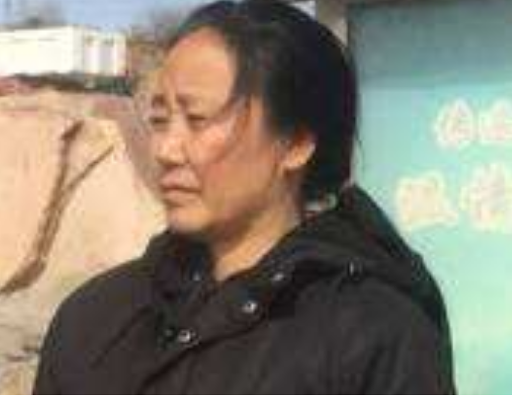 2006年，李利娟当选