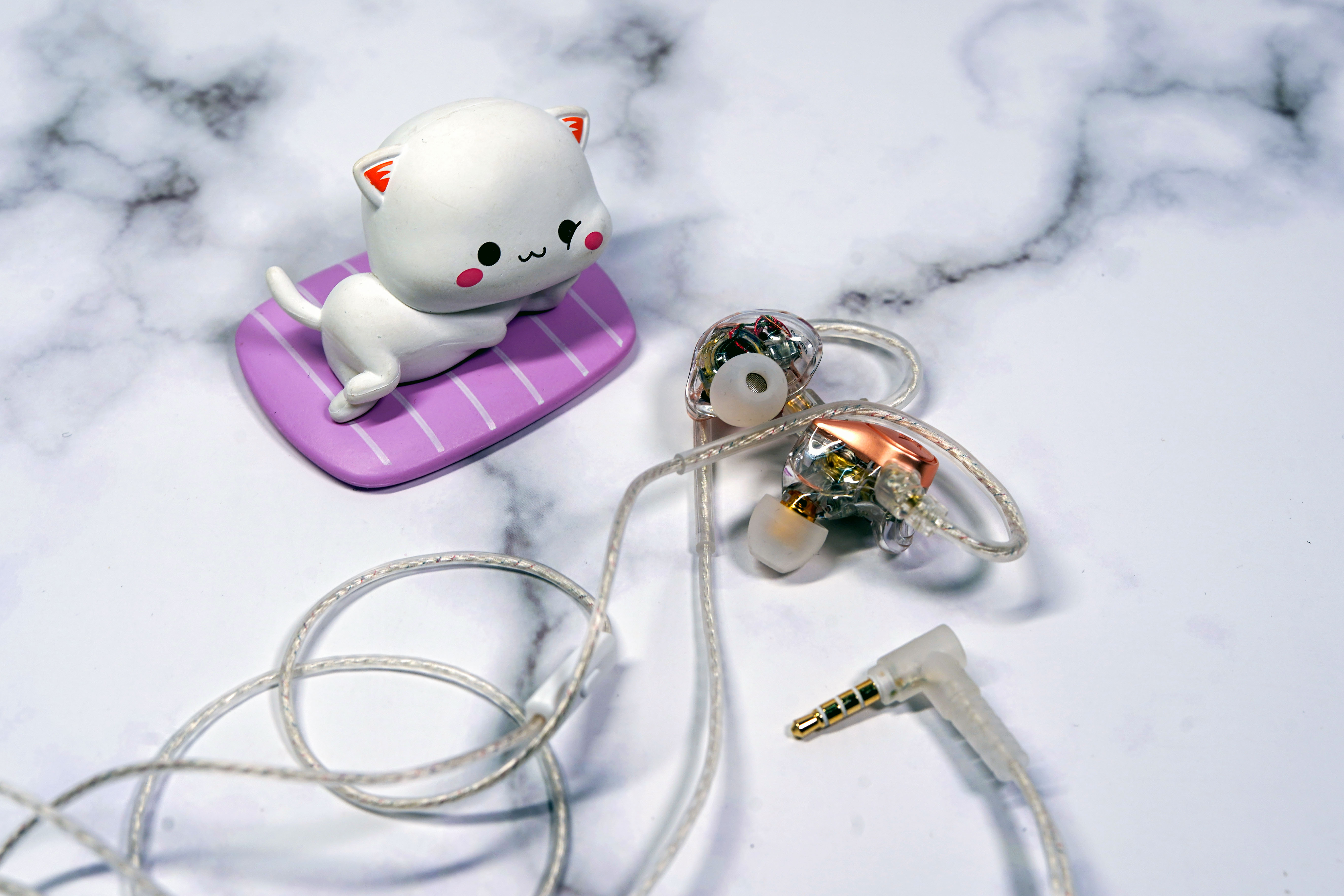 百元好音质，静电+动铁+动圈6单元KZ ZEX Pro静电耳机入手试听