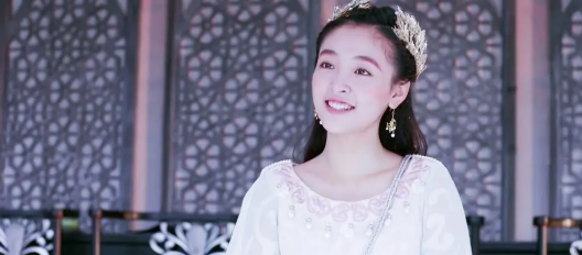 给“公主演得最好的10个演员”排个名，戚薇倒数，赵丽颖仅排第五