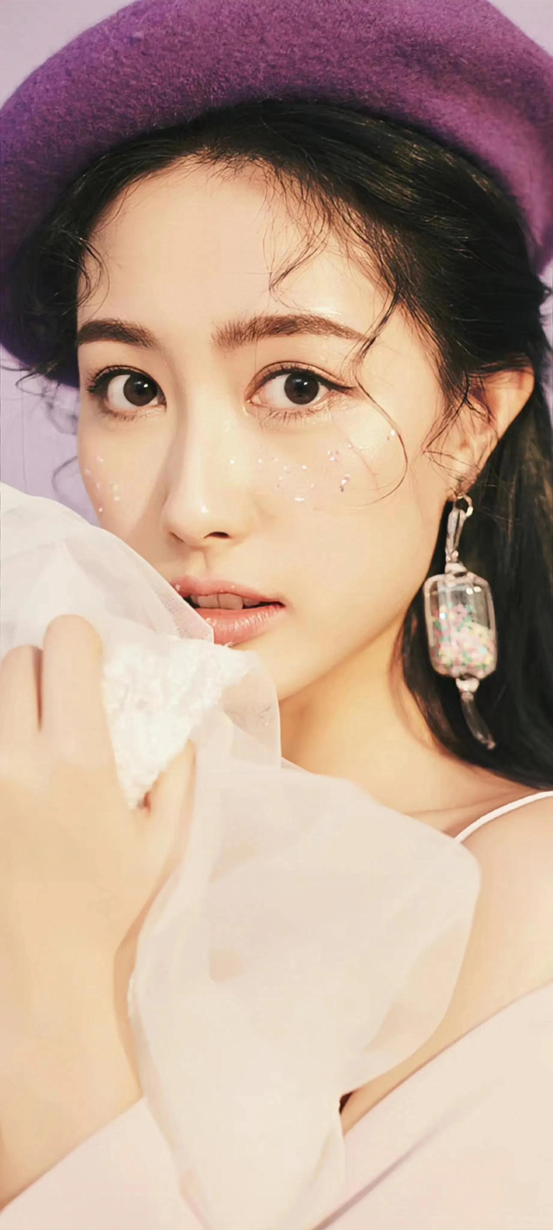 端庄美丽的张子璇