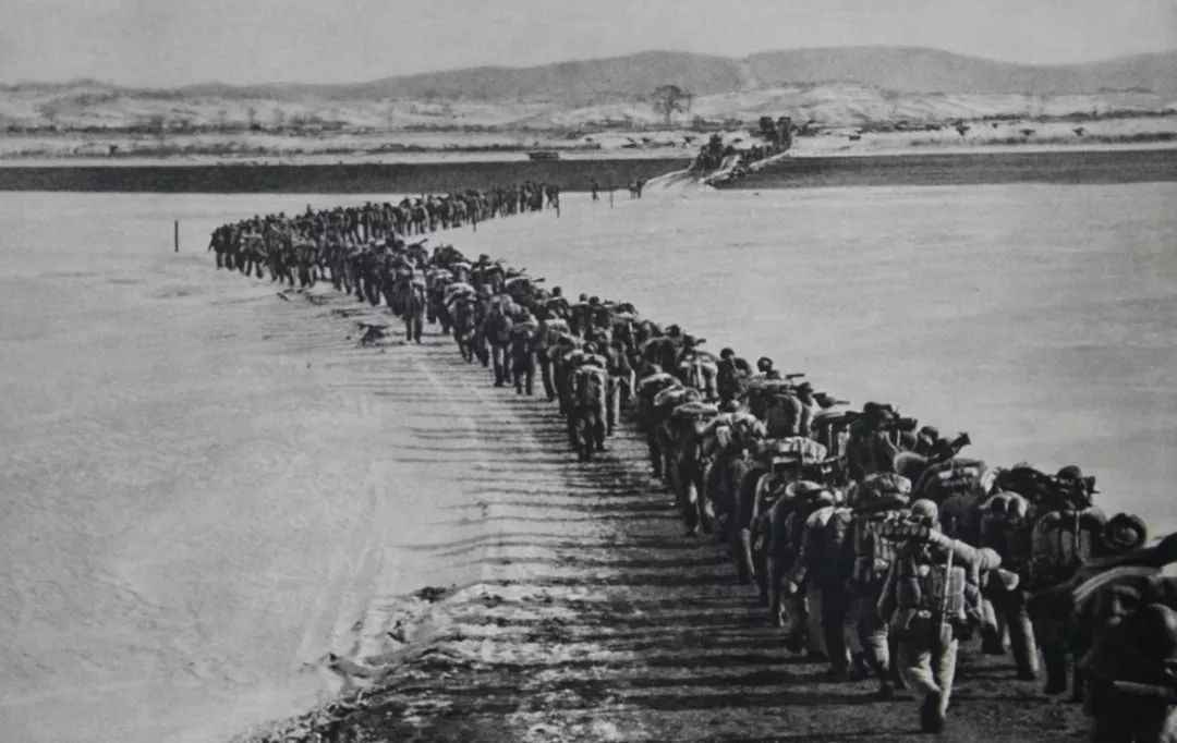 1950年杨得志赴京接受任务，朱德接见：彭德怀点名要你的十九兵团