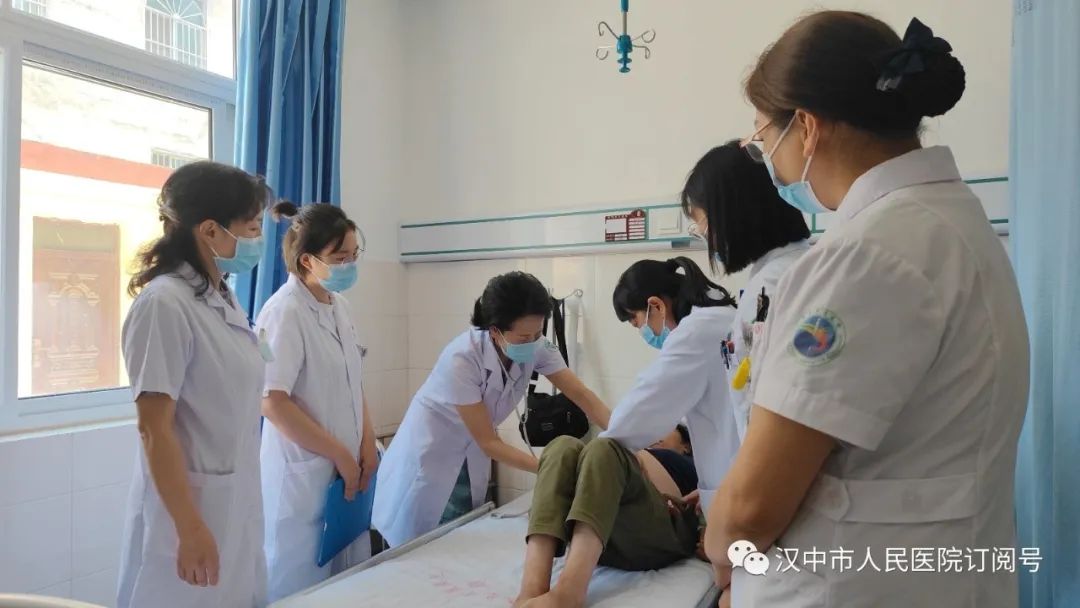 汉中市人民医院到洋县中医院开展技术协作帮扶活动