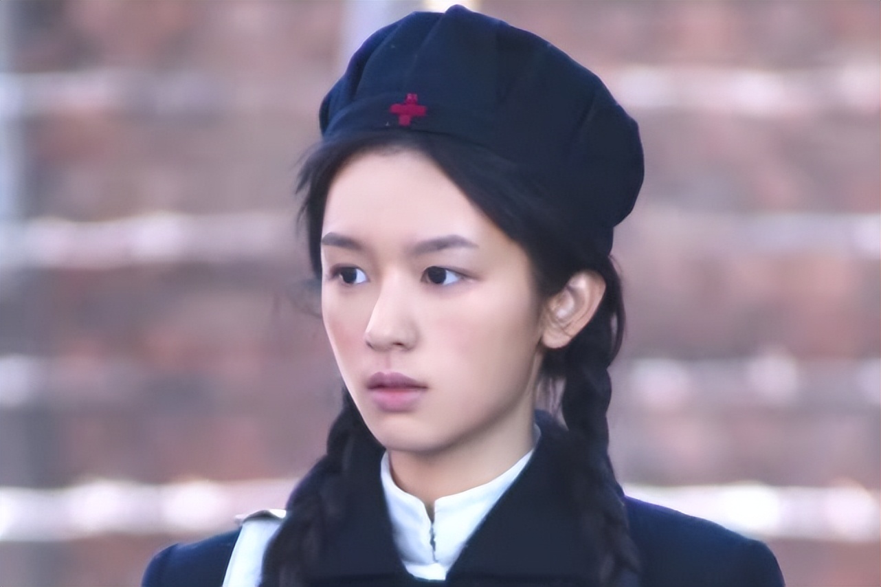 同样是演护士，把朱茵，张柏芝，赵丽颖放在一起，差别就出来了