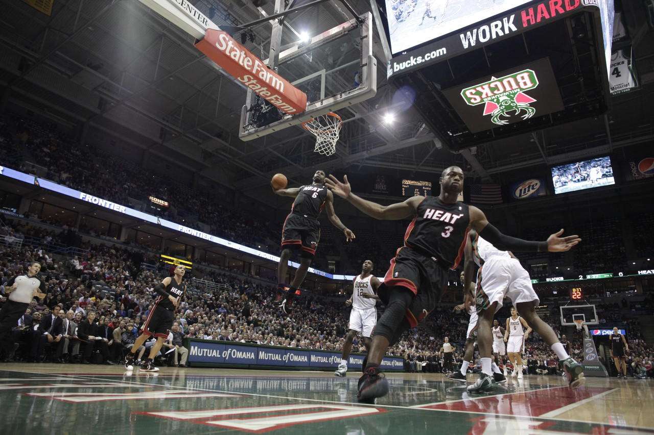 那些nba历史上热血沸腾的名场面,你还记得多少?