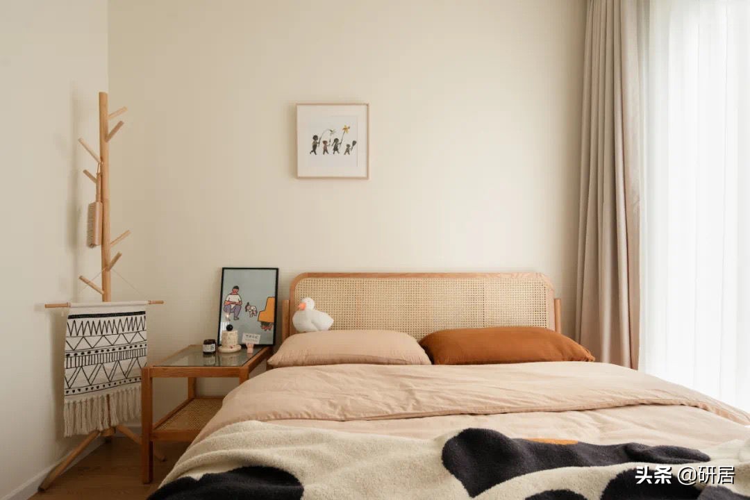 85m²现代简约风，不豪华很温馨，亲戚们都说很好看，特别适合居家