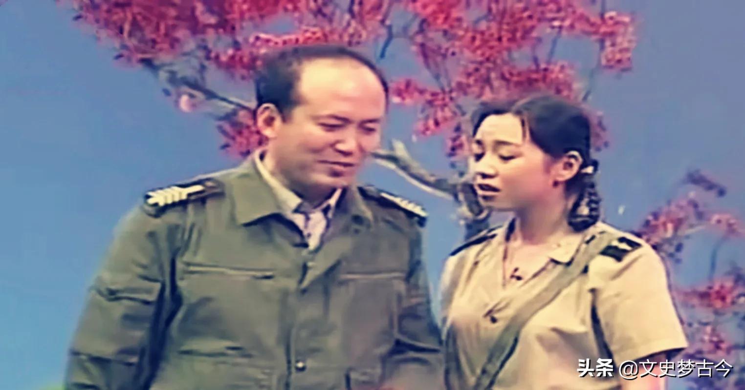 一级军士长遇到上尉，要不要敬礼？不妨看看郭达、闫妮的经典小品