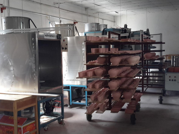 HIPHOENIX斯罗米克丨全过程日用陶瓷工程全球运营商之上釉设备篇