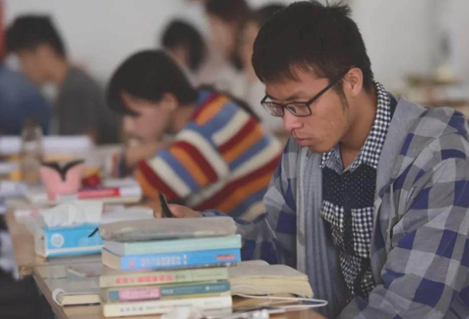 是“高考”更难，还是“考研”更难？学霸给出这样的“高分答案”