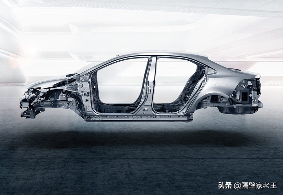 买混动汽车为什么建议选丰田？老司机说出了这五大理由