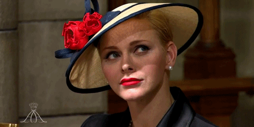 欧洲最美王妃破烂人生：丈夫私生子成群结队，她逃婚三次仍被追回