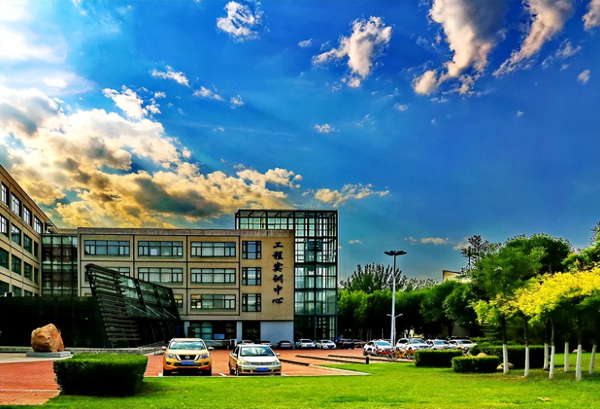 踩在了“政策风口上”的5所大学，大多二本招生，录取分数不高