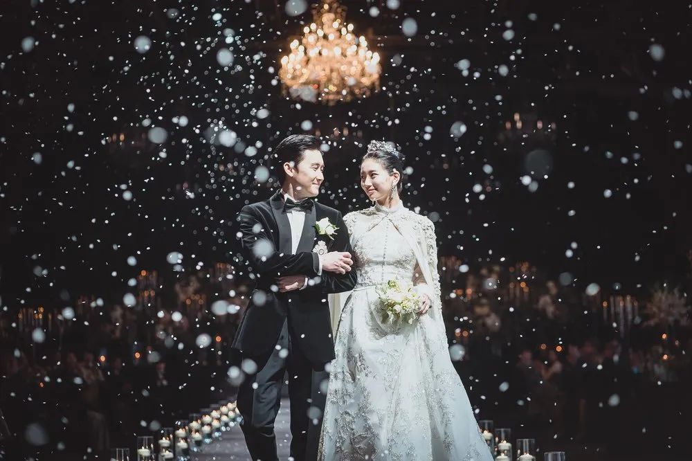 年度最「婊」大女主，火了