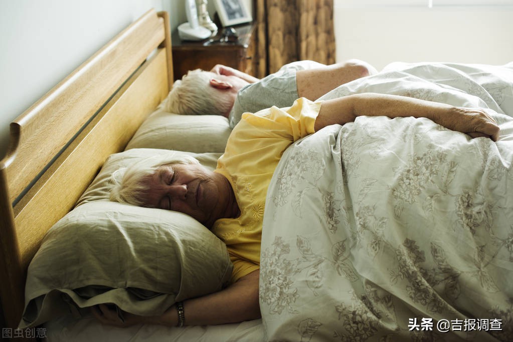 中醫專家提醒你：會躺的人不生病！ 這些避病的妙招，中老年人都得學會