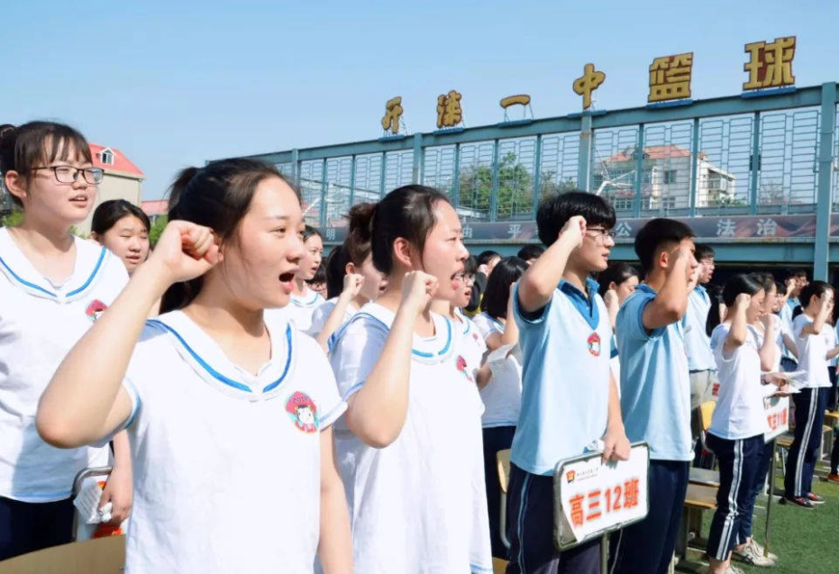 双减过后，民办学校和公办差距越来越大，家长可别不在意