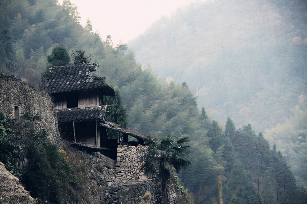 盘点危险程度高的七个地方，堪称旅游禁区，去过的就算老司机