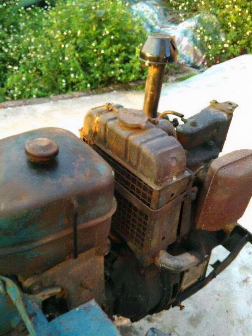 我家的手扶拖拉機(jī)