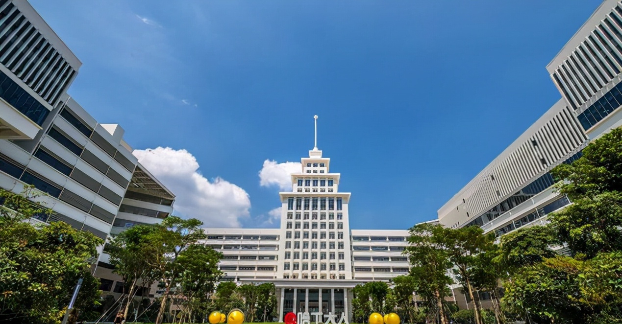 苏州大学院长教授被挖走，这次是回了老东家，学生：苏大也有今天