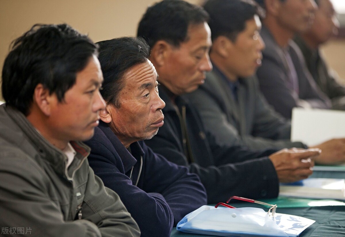 ������Ա����&ldquo;����&rdquo;����λҪ�󲻸ߣ�����2����ʵ����