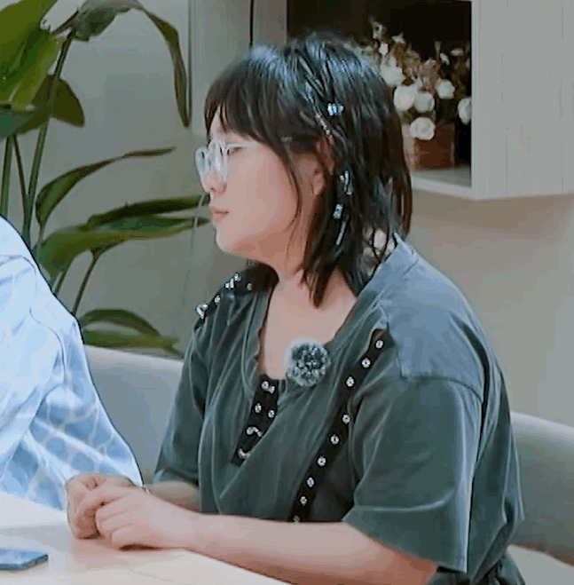 宋丹丹好心办坏事，被新人“打脸教做人”，进来学如何跟长辈社交