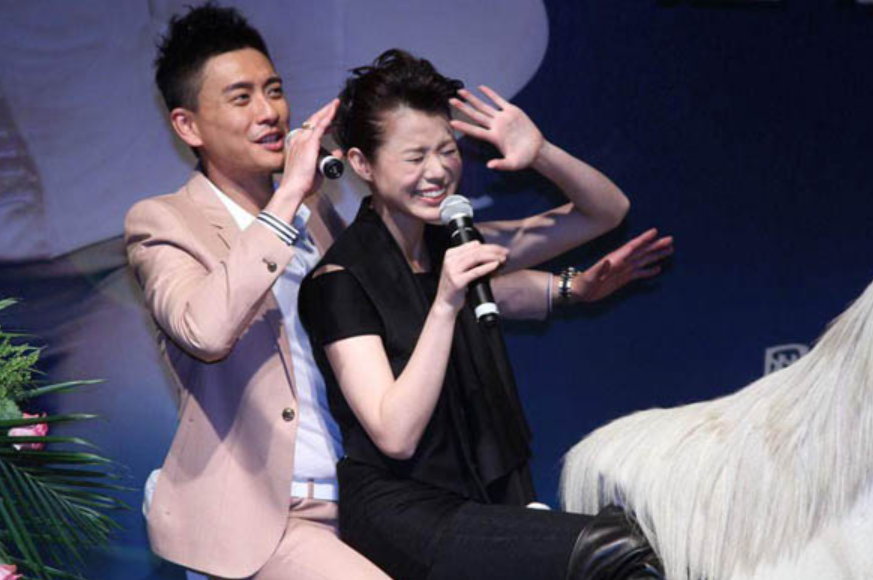 “高开低走”的7位港星，个个红极一时，却将一手好牌打得稀烂