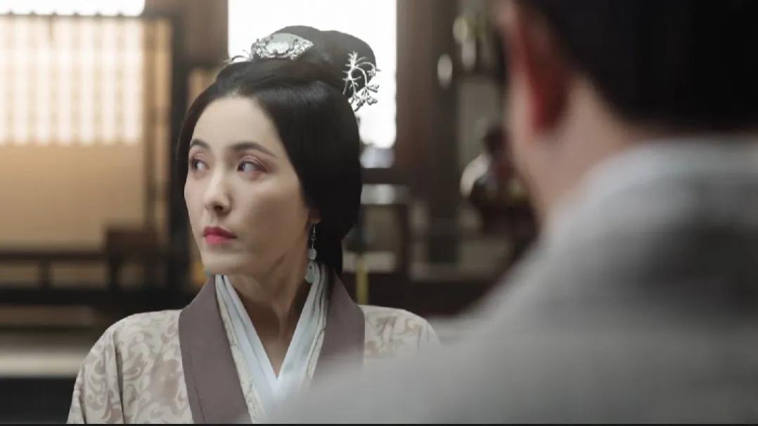 星汉灿烂：你造吗，少商父母居然有这么多套情侣装