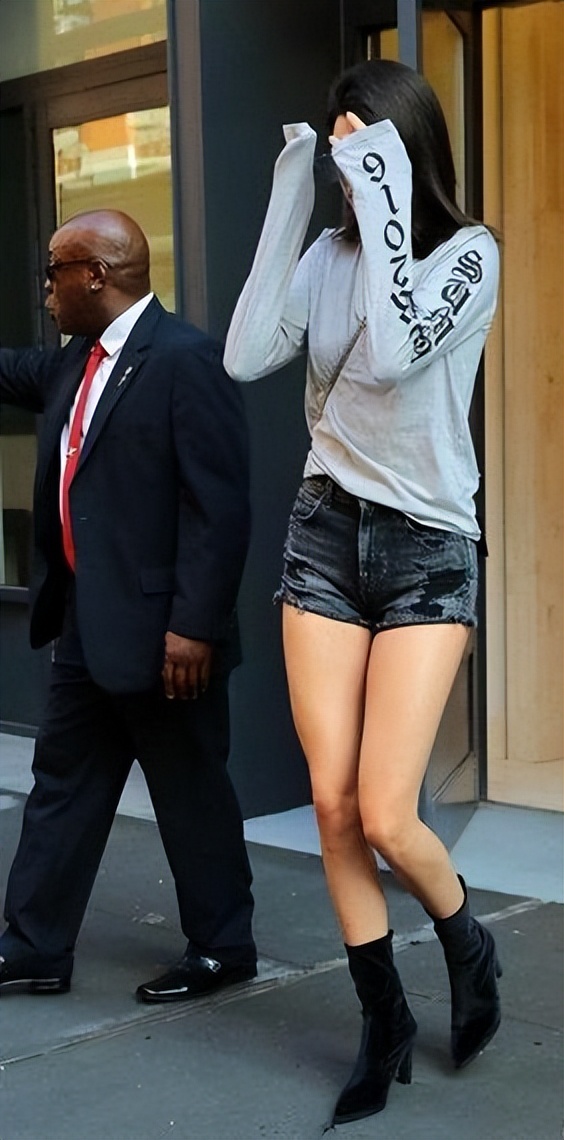 女星衣品—蒋欣（二）