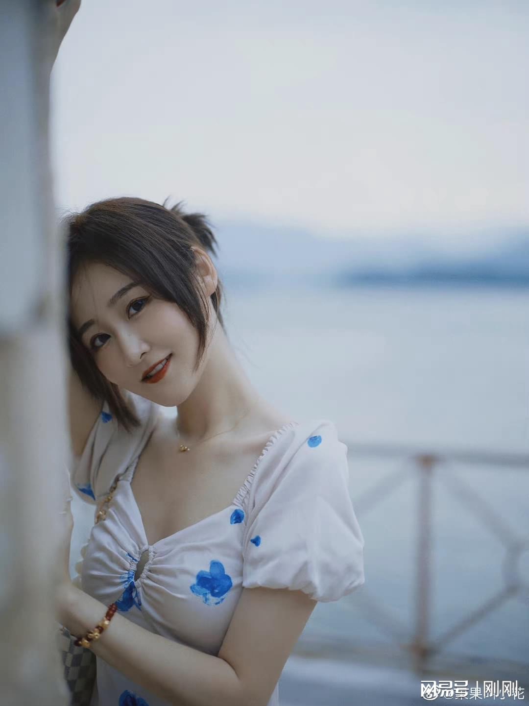 nba果果为什么这么火(nba美女主播果果)