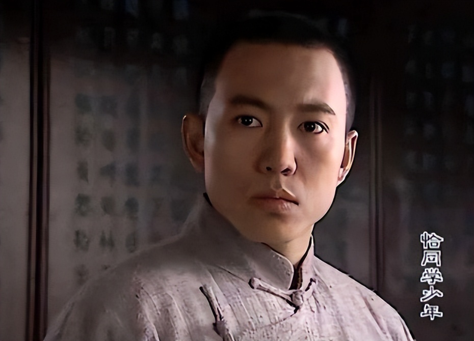 太像了，中国演毛泽东最牛的9个演员，唐国强仅排第2，张铁林倒数