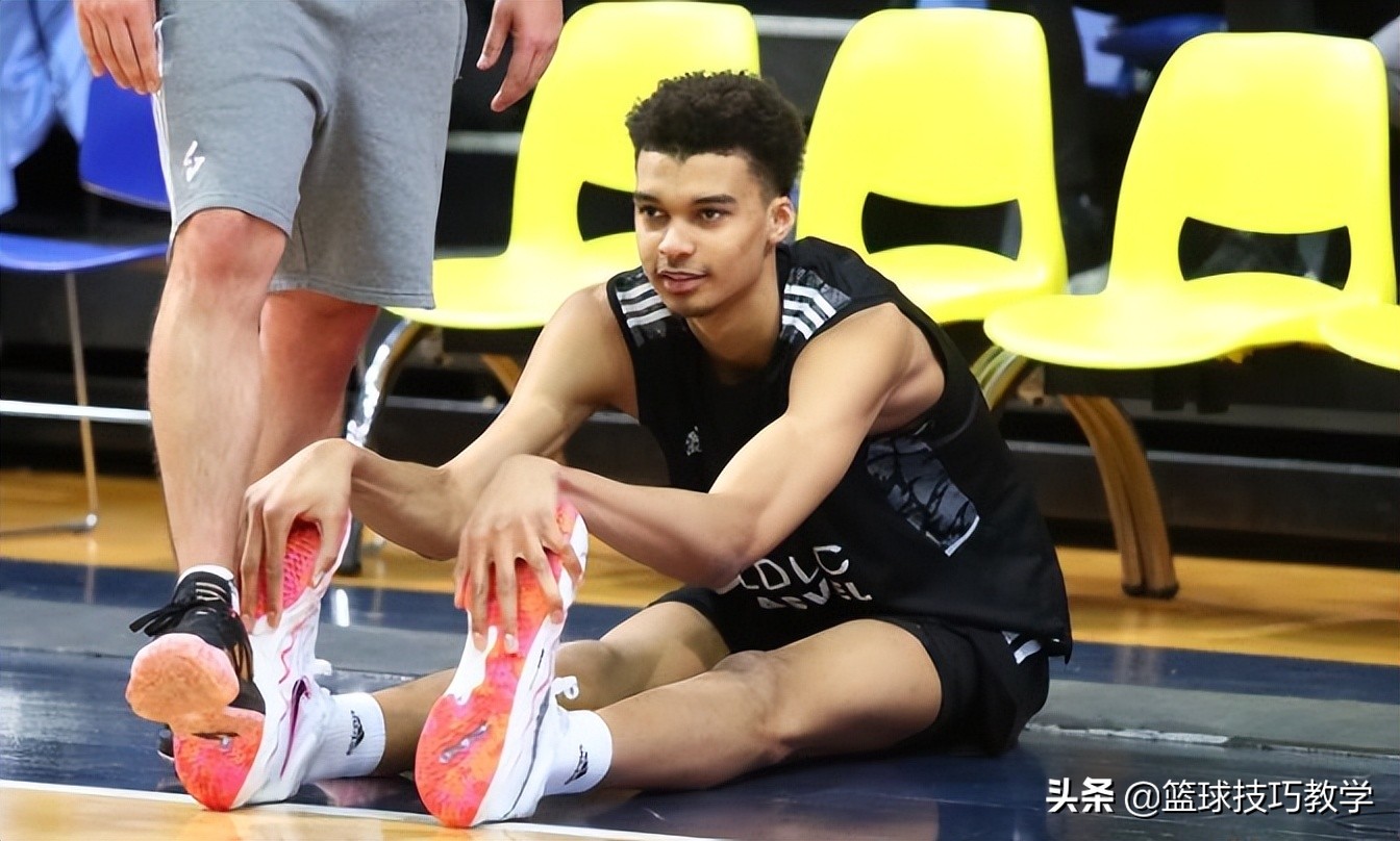 nba有哪些球员肌肉拉伤(赛季报销！17岁下届状元大热门肌肉损伤！身高2米21臂展2米40)